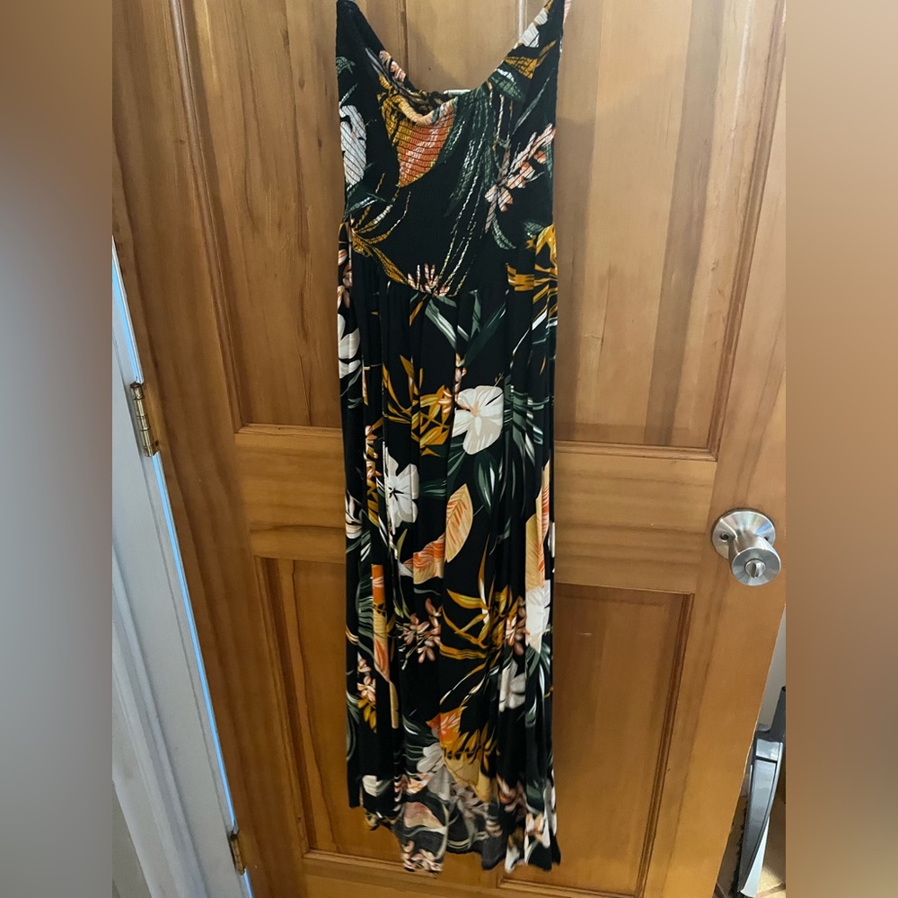 Hawaiian tube top dress, open layered in front size small medium